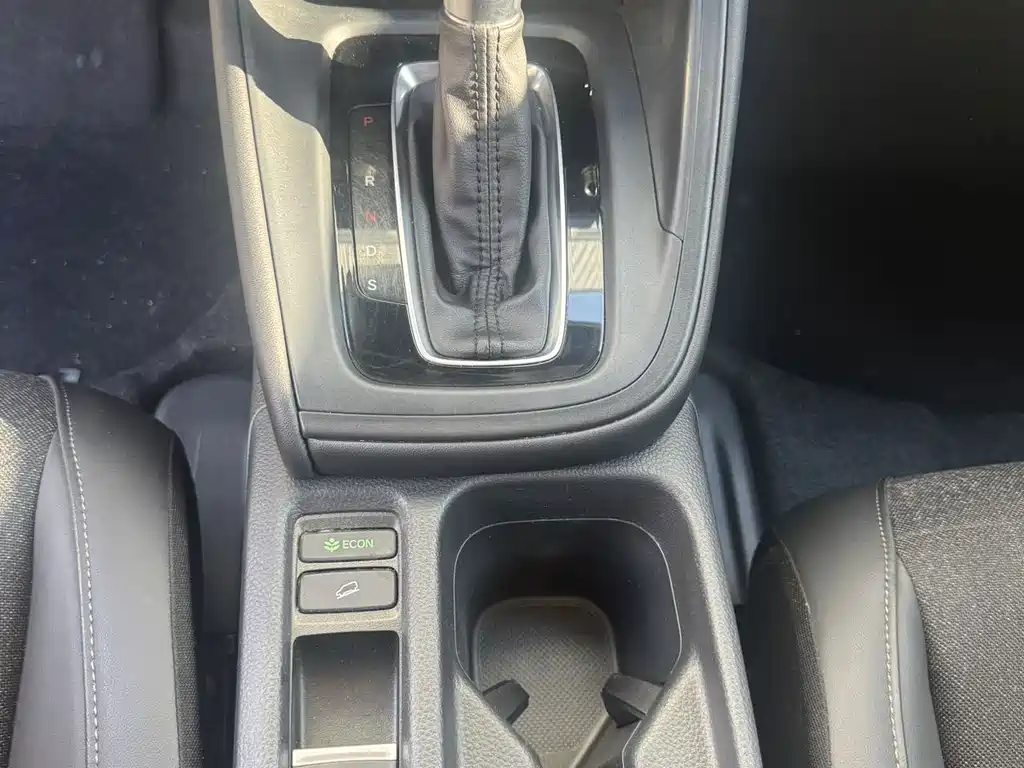 Honda Vezel — миниатюра 18