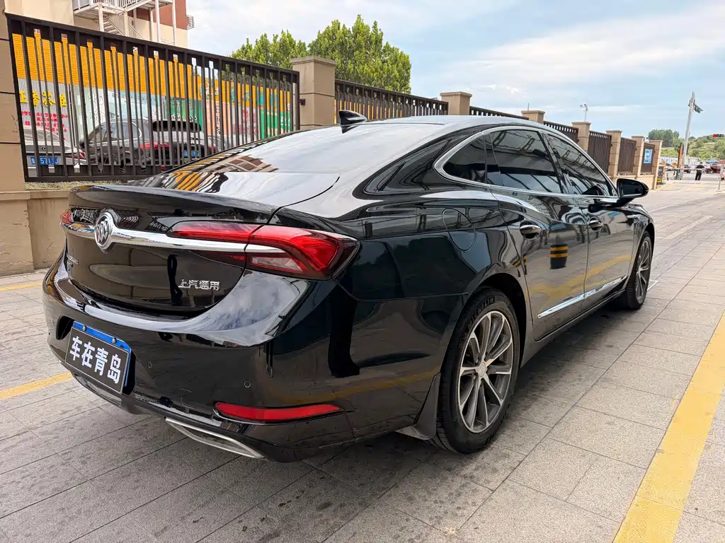 Buick LaCrosse — миниатюра 12
