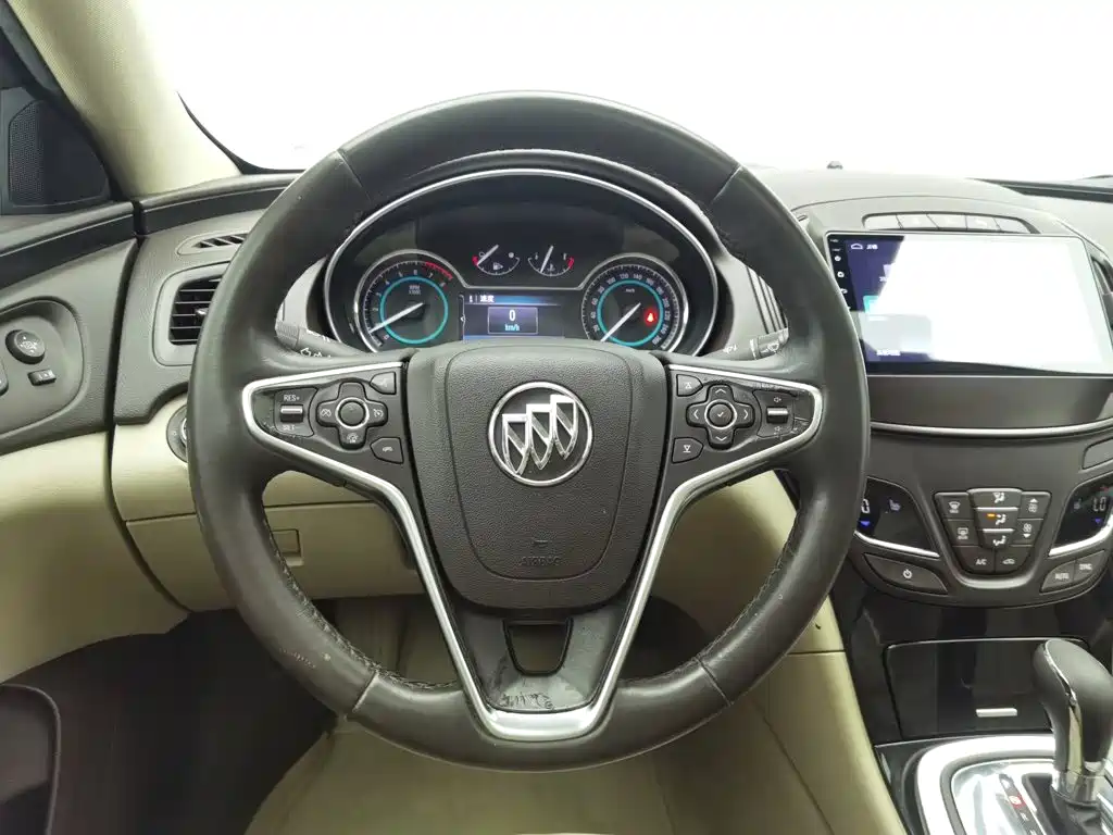 Buick Regal — миниатюра 11