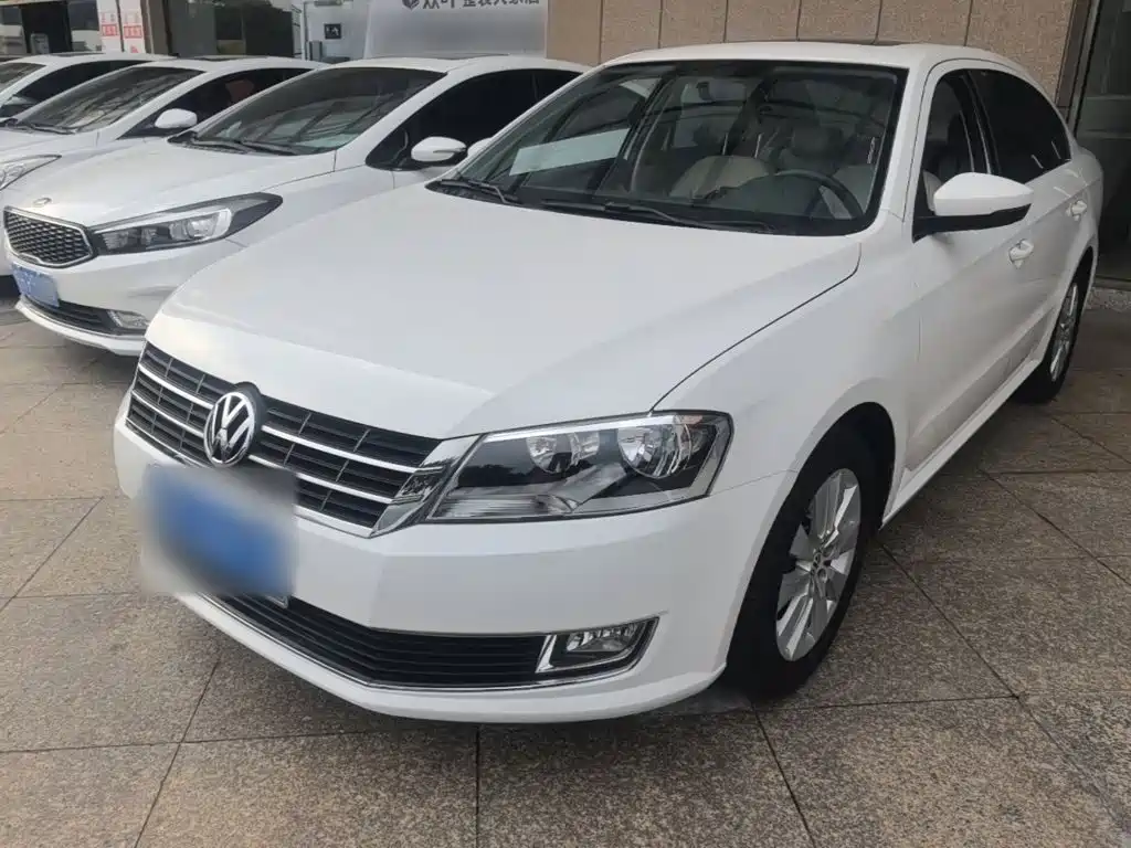 Volkswagen Lavida — миниатюра 2