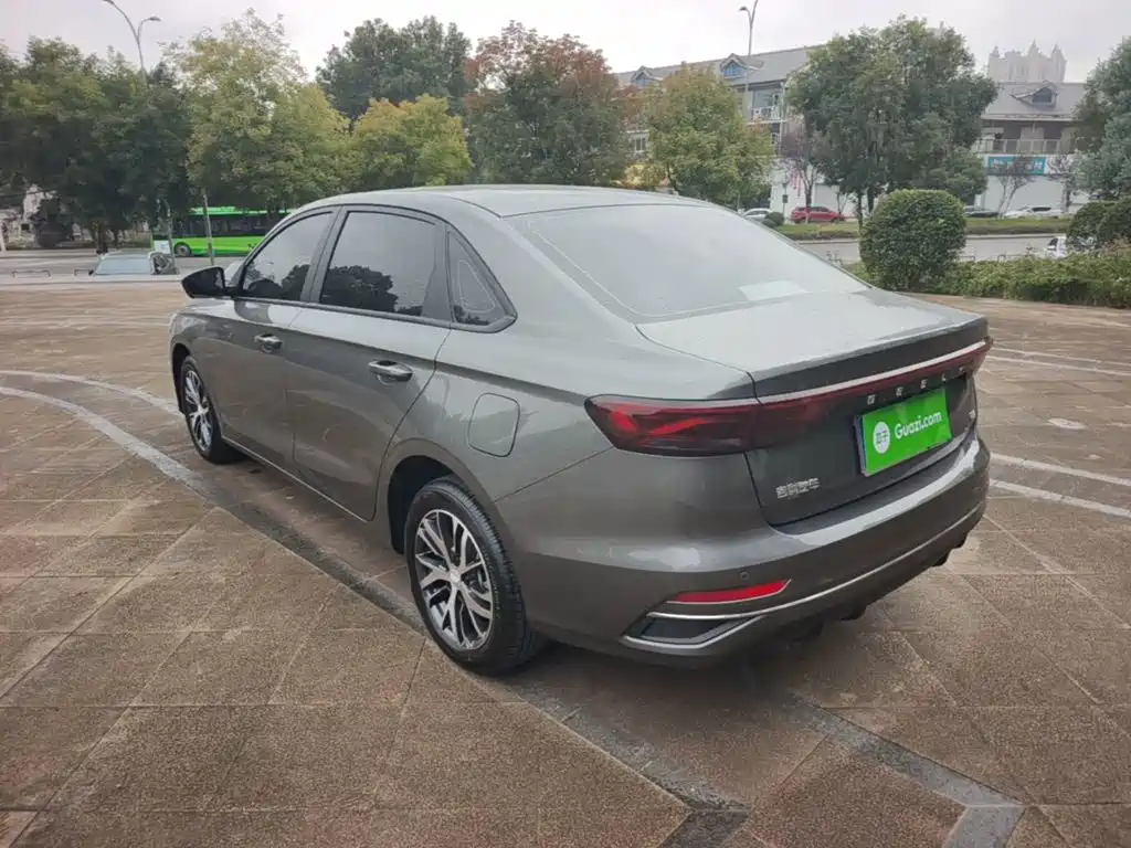 Geely Emgrand — миниатюра 5