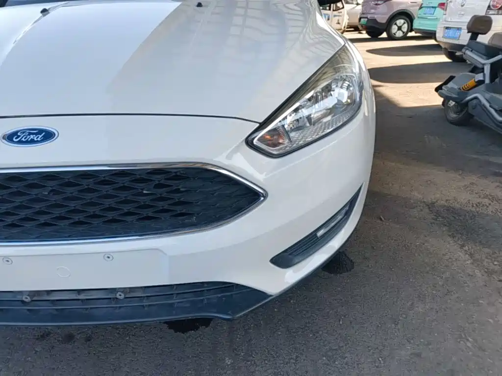 Ford Focus — миниатюра 24