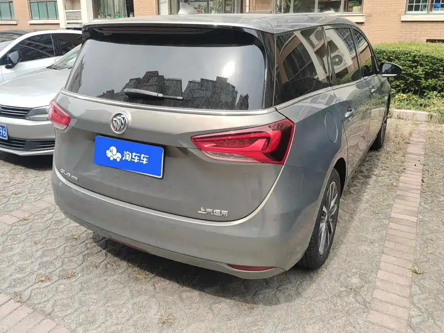 Buick GL6 — миниатюра 3