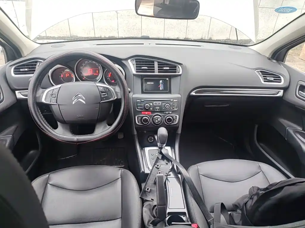 Citroen C4L — миниатюра 10