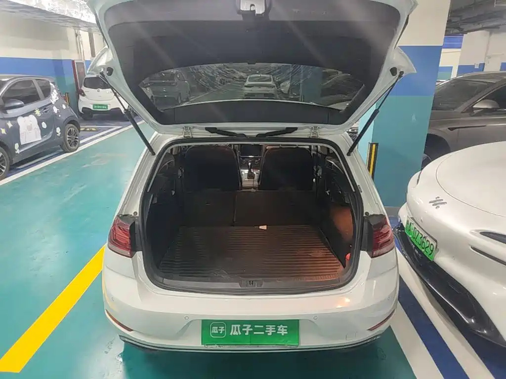 Volkswagen Golf — миниатюра 22