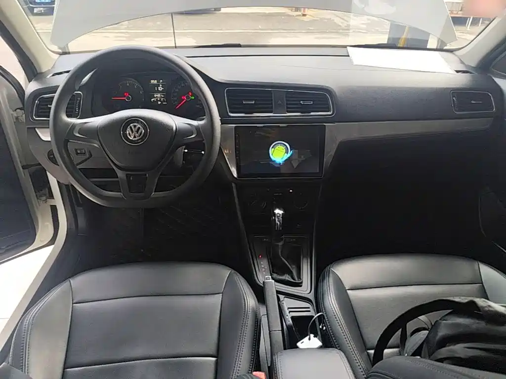 Volkswagen Lavida — миниатюра 10
