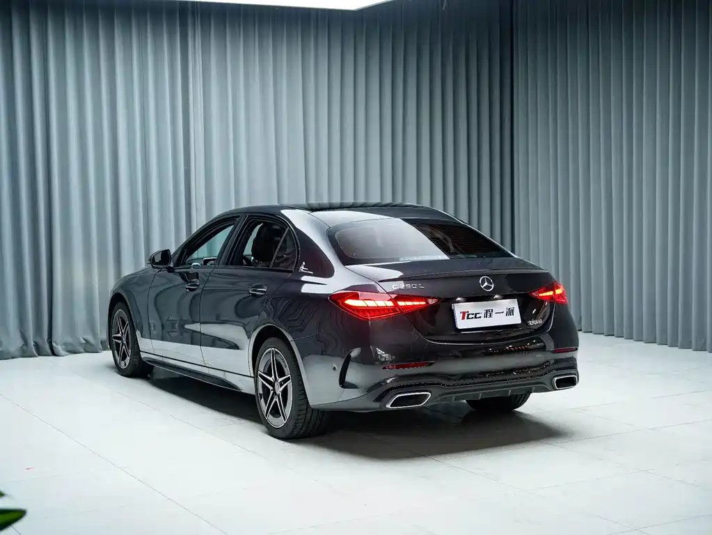 Mercedes-Benz C-Class — миниатюра 9