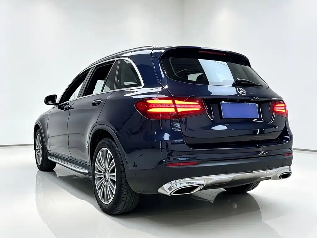 Mercedes-Benz GLC — миниатюра 10