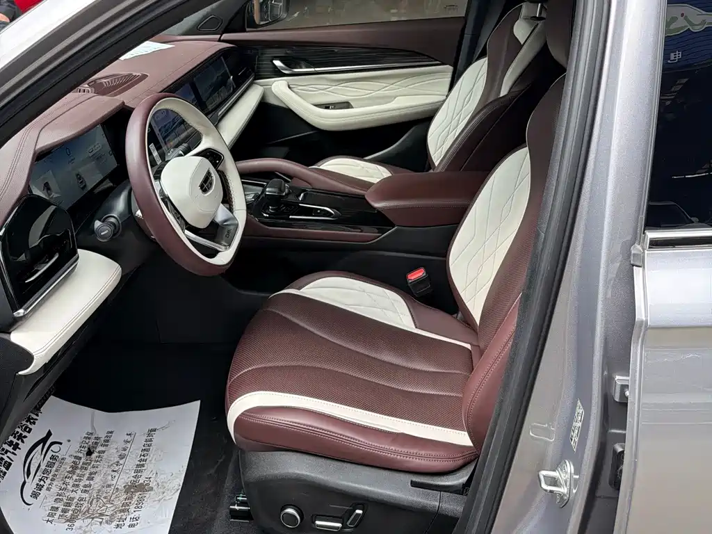 Geely Xingyue L — миниатюра 8