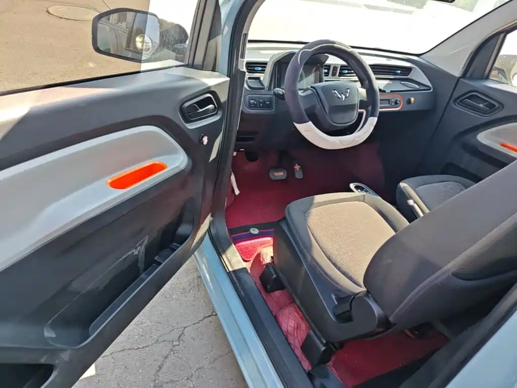 Wuling MINIEV — миниатюра 16