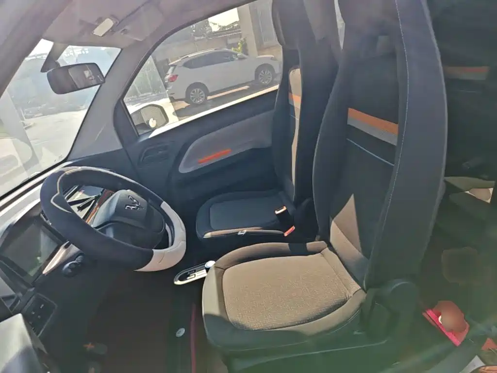 Wuling MINIEV — миниатюра 15