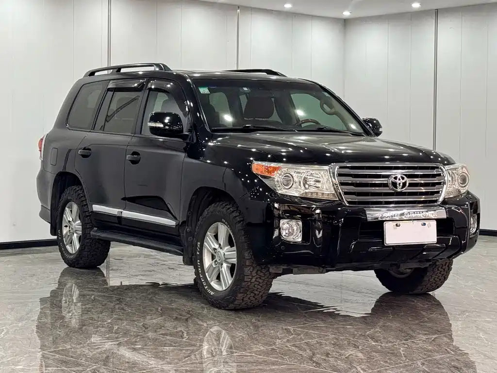 Toyota Land Cruiser — миниатюра 2