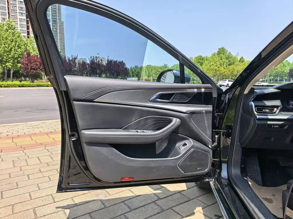 Hongqi H5 2024 1.5T DCT