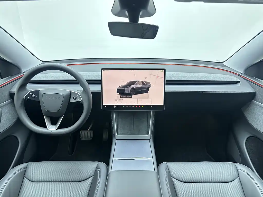 Tesla Model Y — миниатюра 13