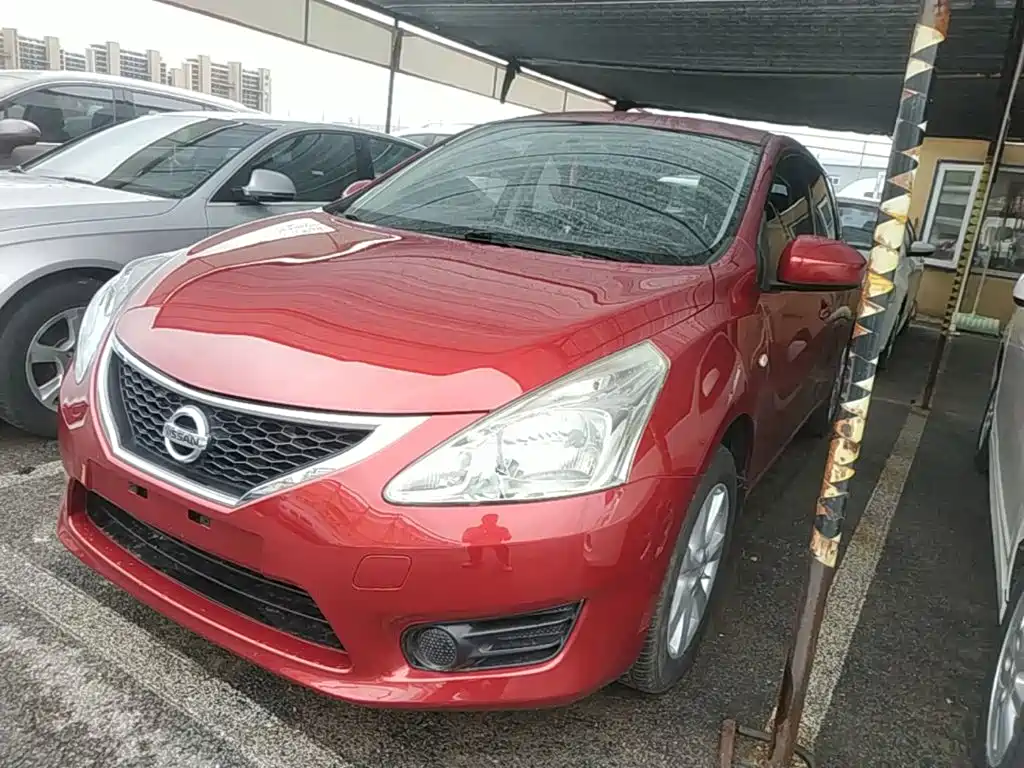 Nissan Tiida — миниатюра 2
