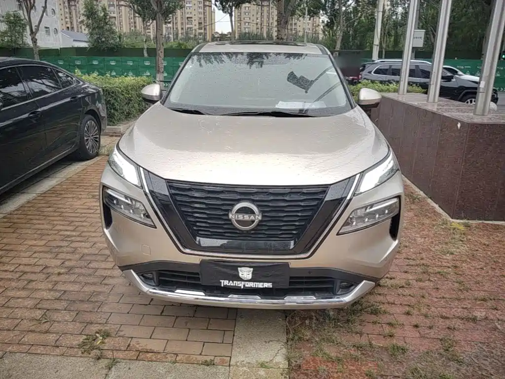 Nissan X-Trail — миниатюра 3