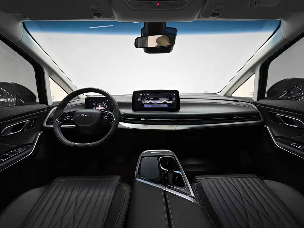 MAXUS G90 — миниатюра 17