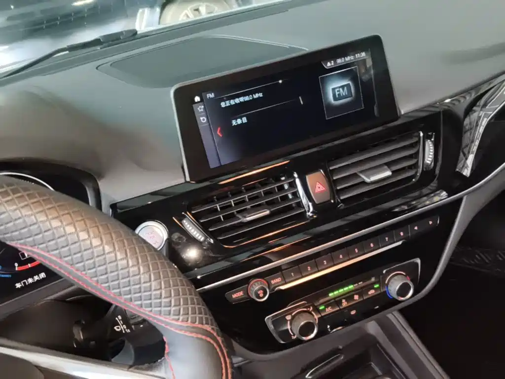 BMW 1 Series — миниатюра 13