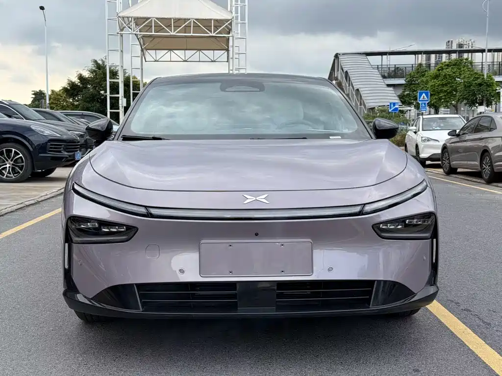 Xpeng P7 + 2025 Max Flagship