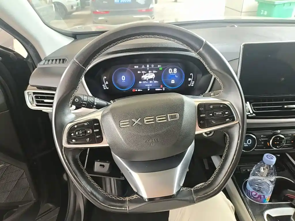 Exeed Lingyun — миниатюра 11