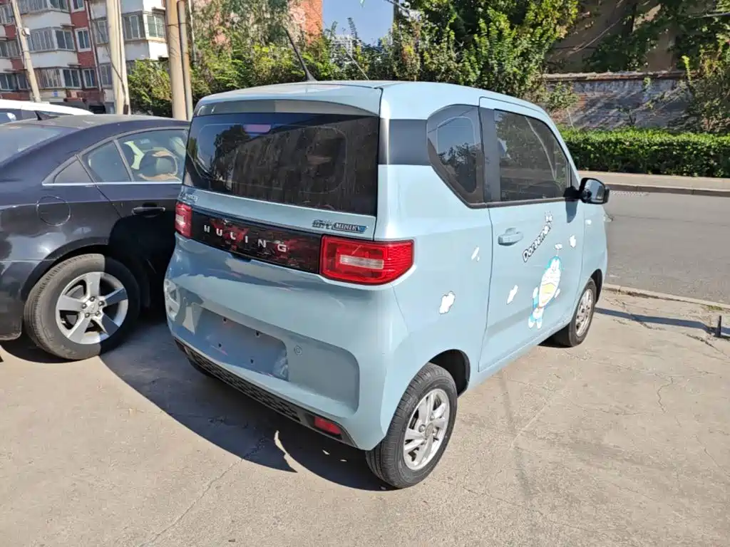 Wuling MINIEV — миниатюра 7