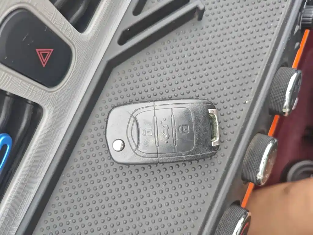 Wuling MINIEV — миниатюра 9