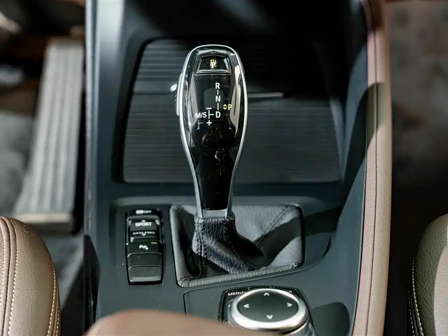 BMW X1 — миниатюра 14
