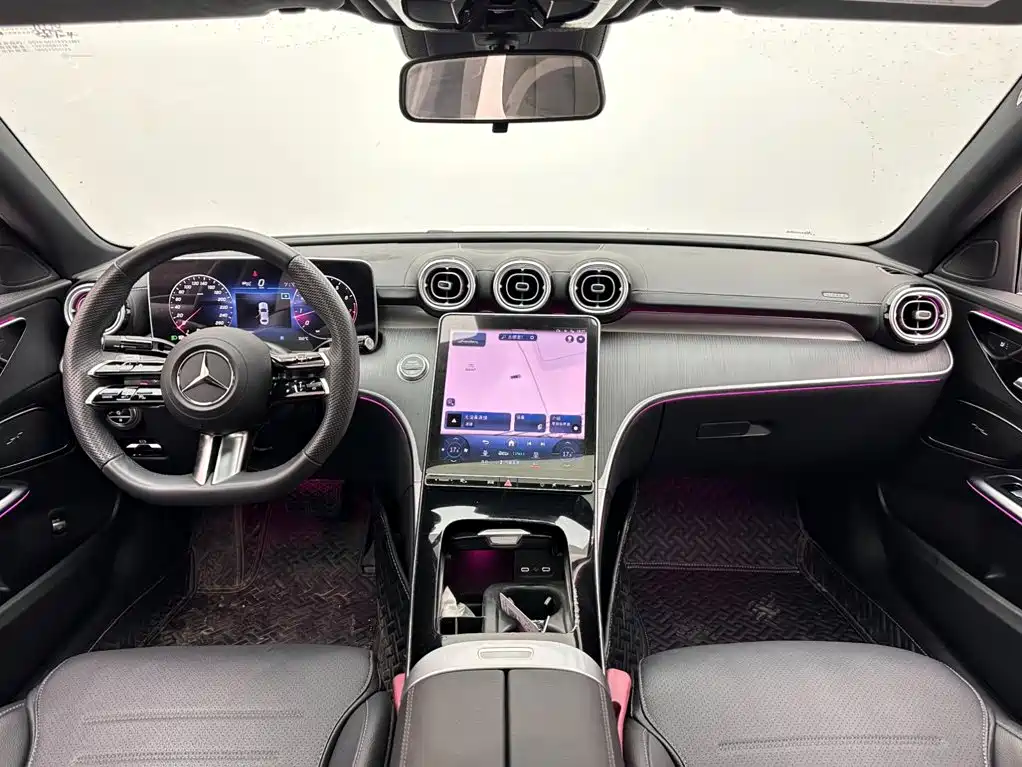 Mercedes-Benz C-Class — миниатюра 10