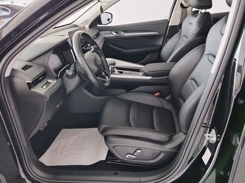 GEELY AUTOMOBILE XINGRUI