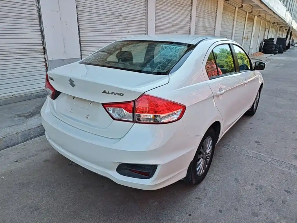 Suzuki Alivio — миниатюра 7