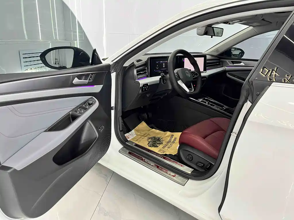 Volkswagen Lamando 2023 L 280TSI DSG