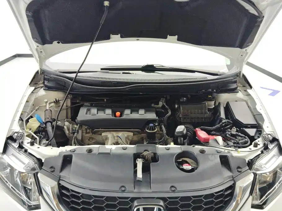 Honda Civic — миниатюра 10
