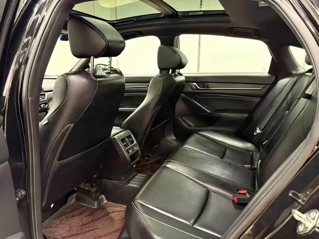 Honda Inspire — миниатюра 6