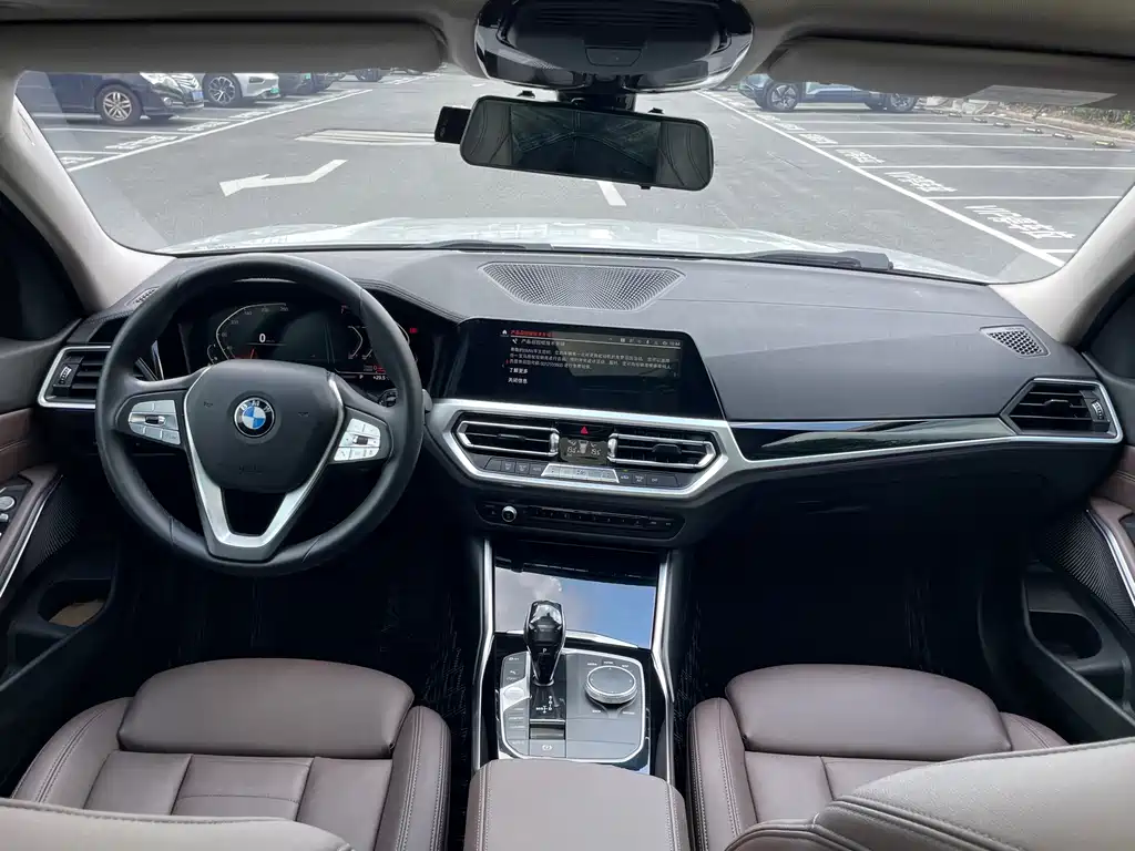 BMW 3 Series — миниатюра 8