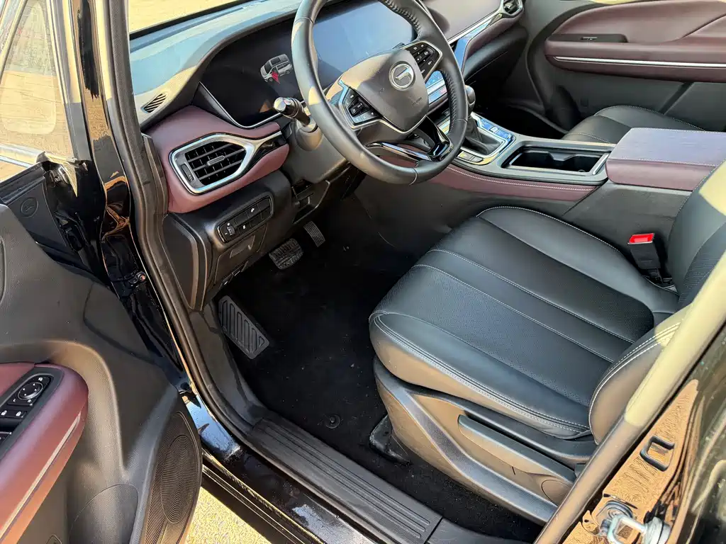 GAC Motor Trumpchi M6 — миниатюра 7