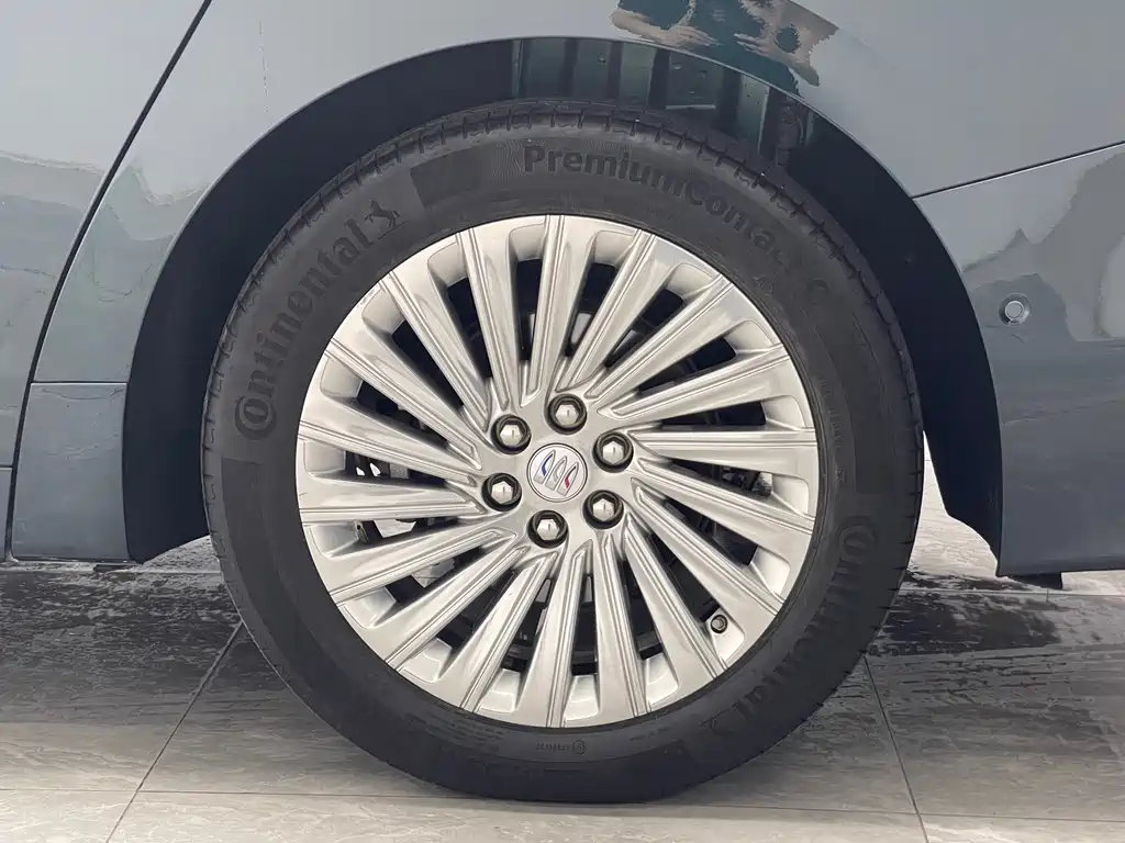 Buick Century — миниатюра 19