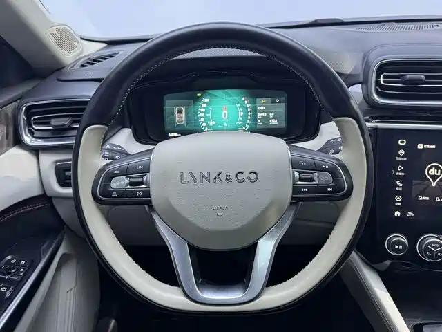 Lynk & Co 02 — миниатюра 10