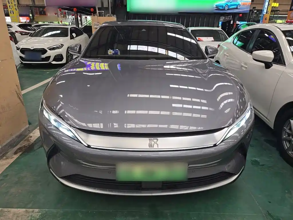 BYD Han — миниатюра 3