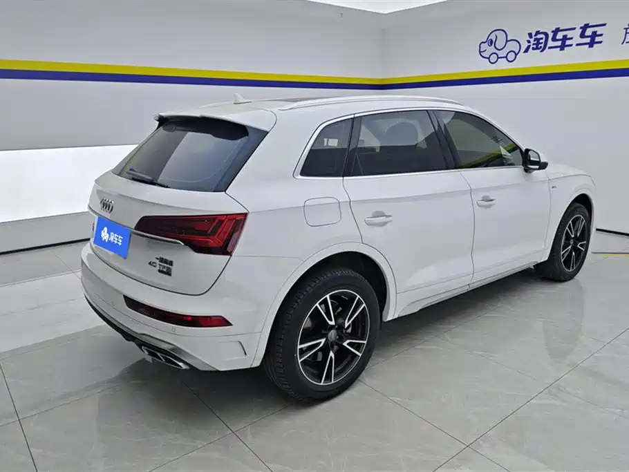 Audi Q5L 2021 40 TFSI Fashion