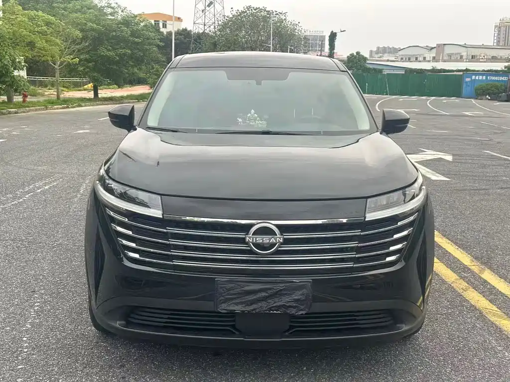 Nissan Teramont — миниатюра 7