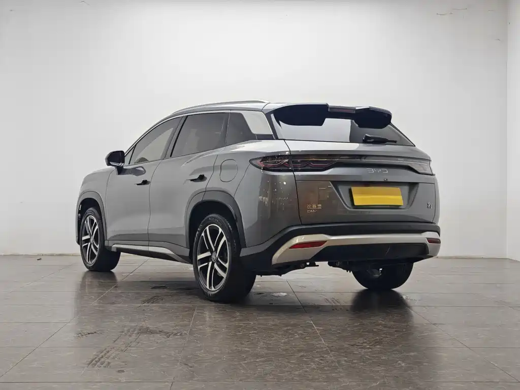 BYD L DM-i — миниатюра 4