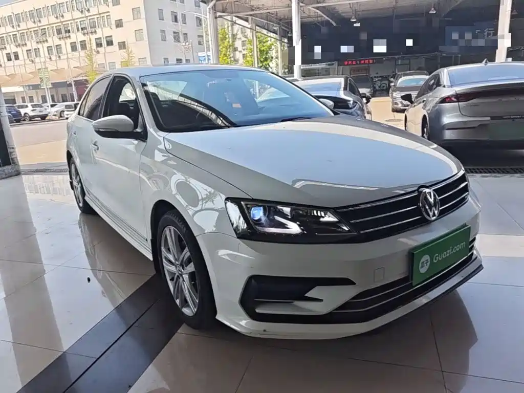 Volkswagen Sagitar — миниатюра 4