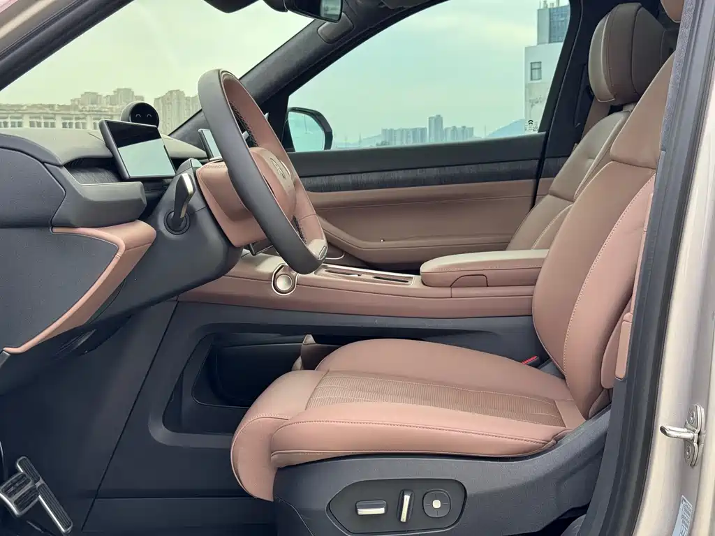 NIO ES8 2023 75kWh Executive