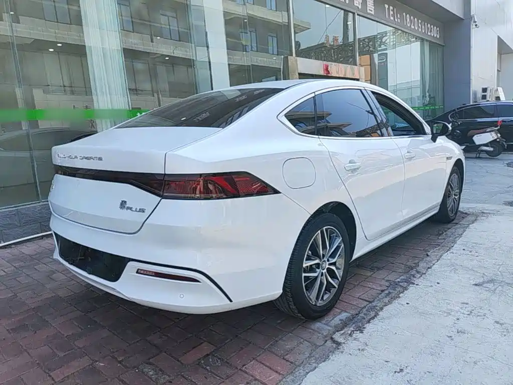 BYD Qin PLUS — миниатюра 7