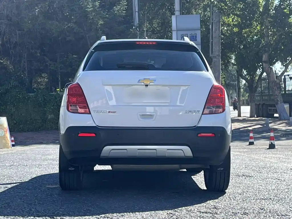 Chevrolet Trax — миниатюра 18