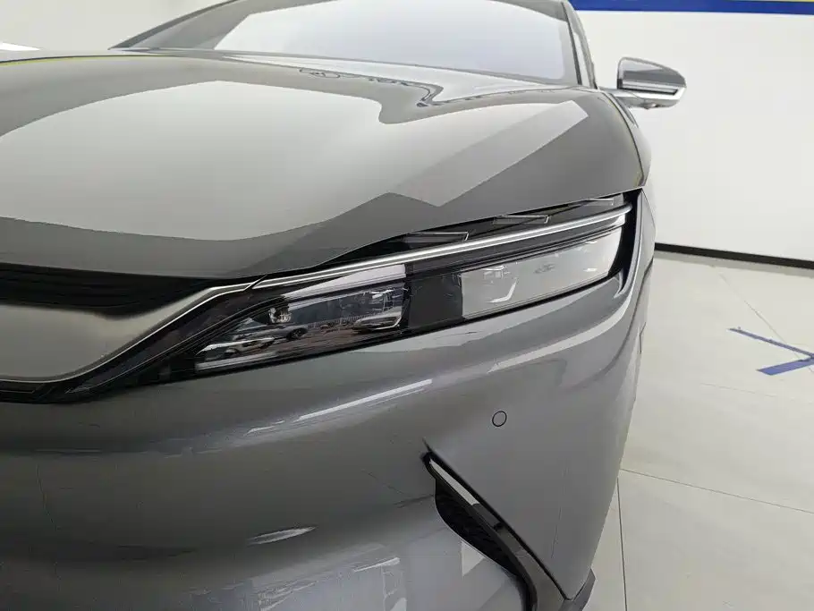 BYD Han — миниатюра 5