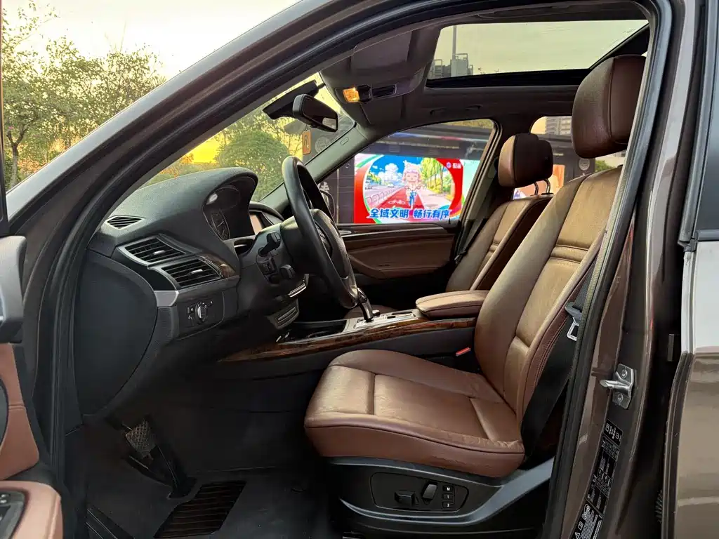 BMW X5 (Import) — миниатюра 8