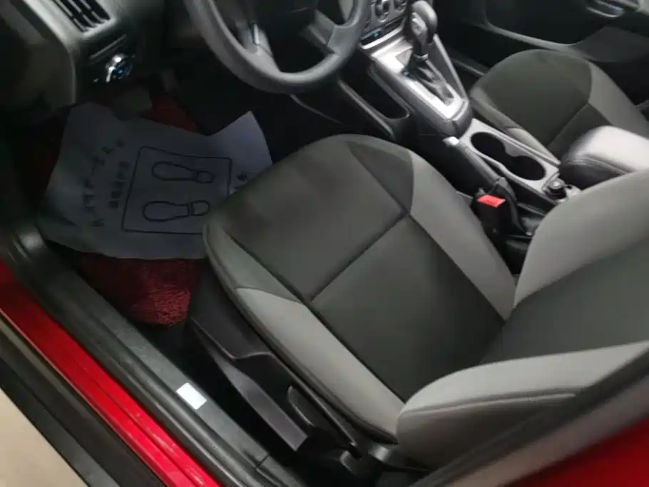 Ford Focus — миниатюра 9