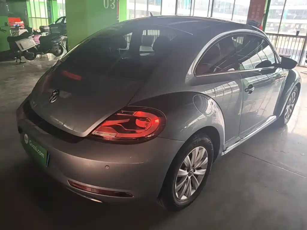 Volkswagen Beetle — миниатюра 7
