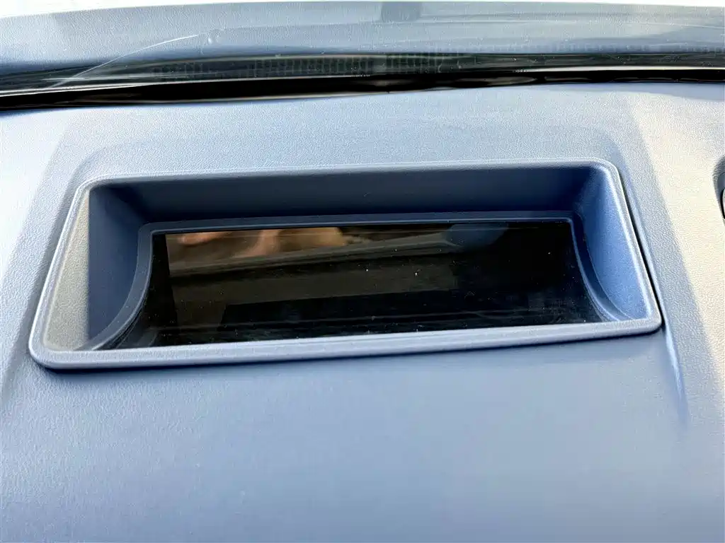 BUICK GL8 NEW ENERGY